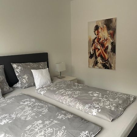 Appartement Im Herzen Von Leimen ภายนอก รูปภาพ