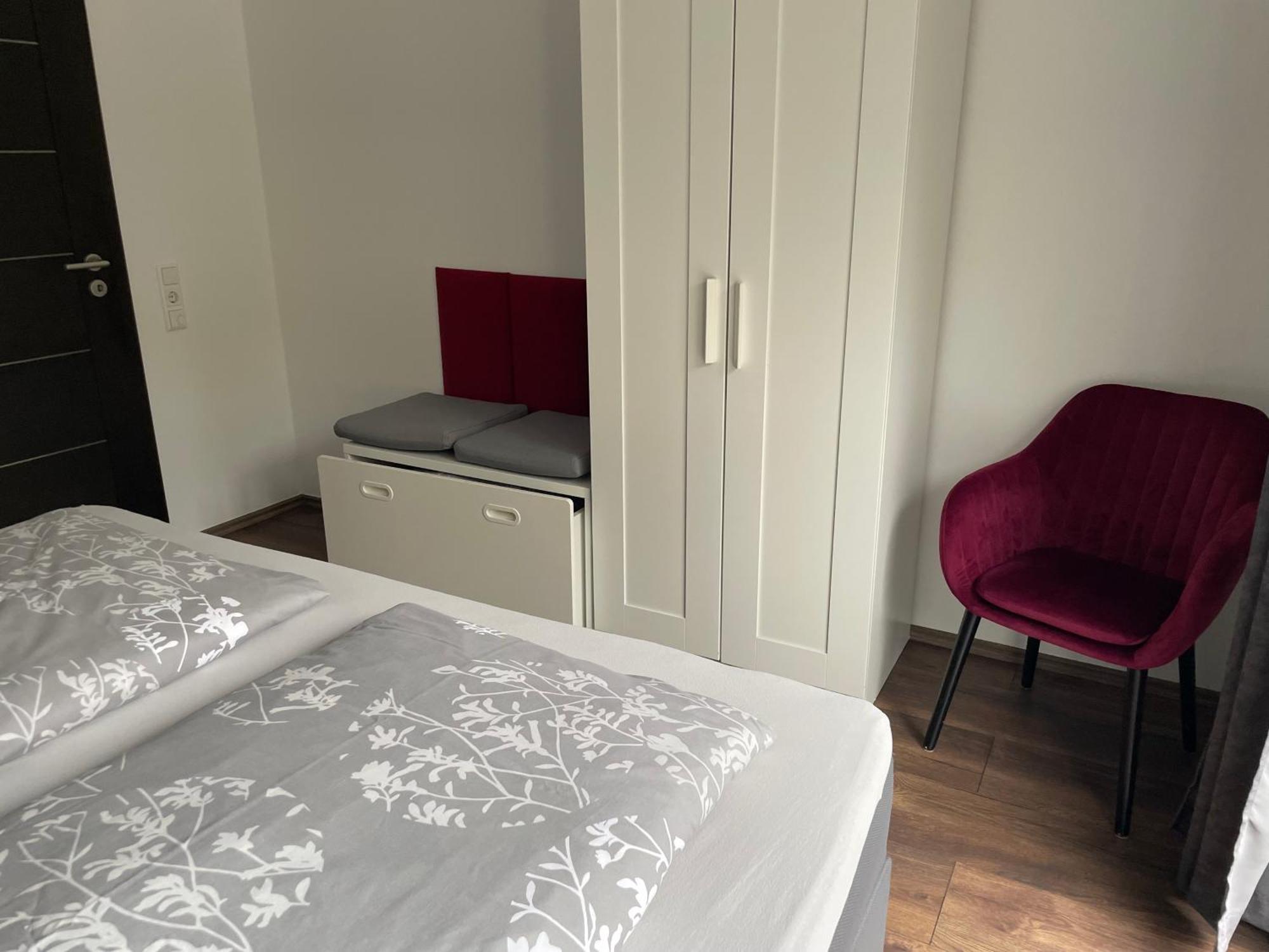 Appartement Im Herzen Von Leimen ภายนอก รูปภาพ